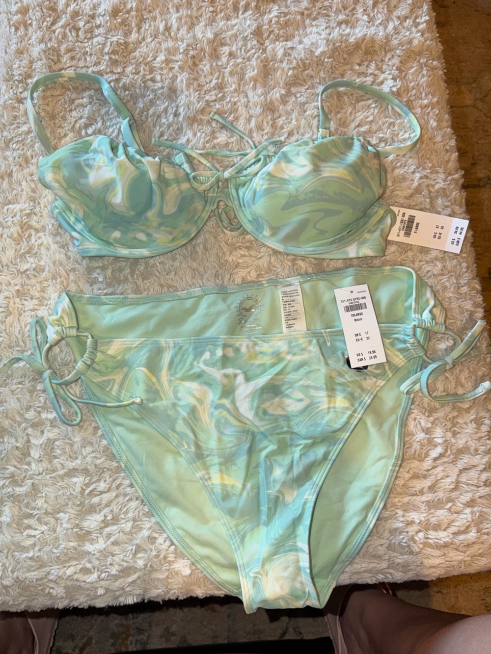 NWT Hollister Mint Swirl Underwire Bikini Set